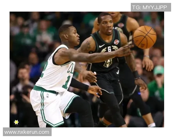 特里罗齐尔带领球队奋勇争先展现领袖风范与比赛激情