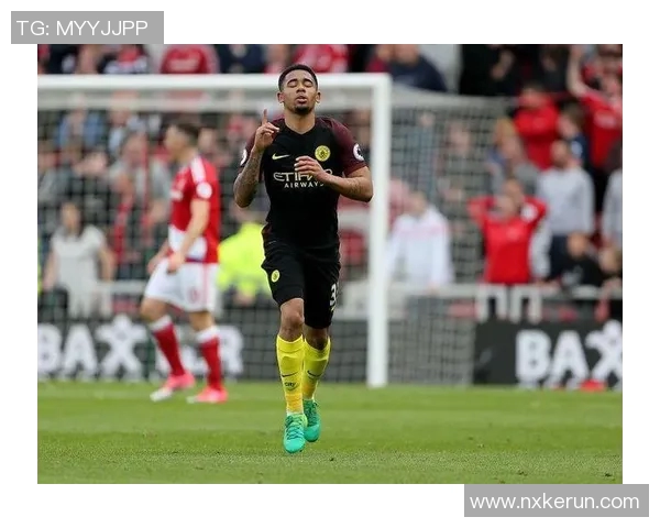 热苏斯的崛起与挑战：从天才少年到足球巨星的奋斗历程